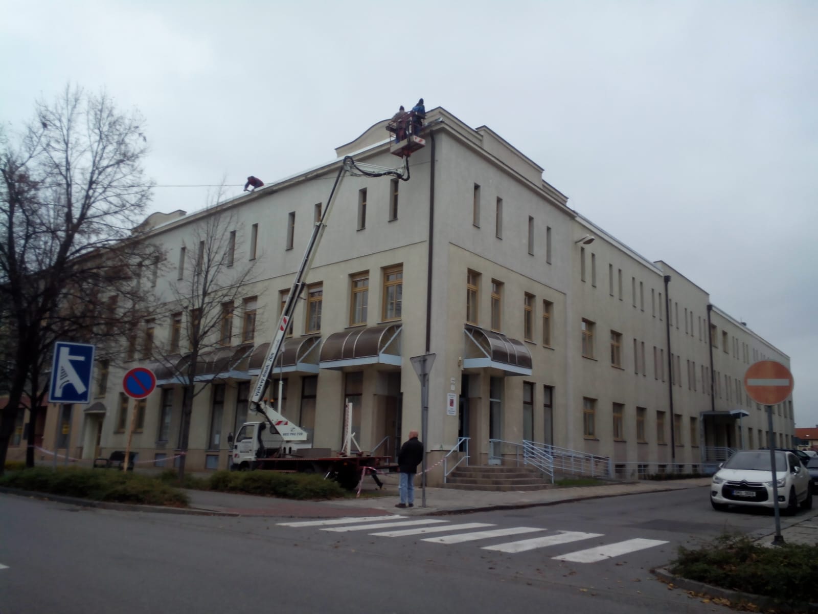 Čištění a montáž rýn a okapů