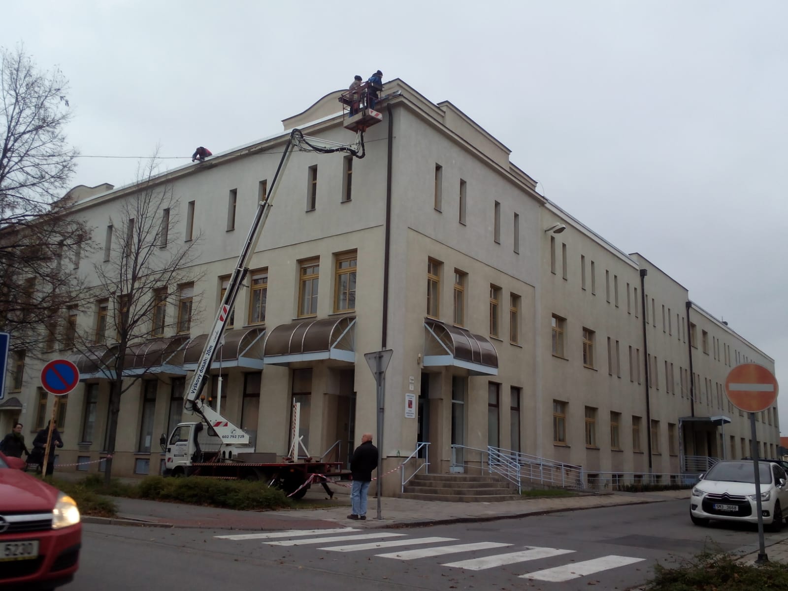 Čištění a montáž rýn a okapů