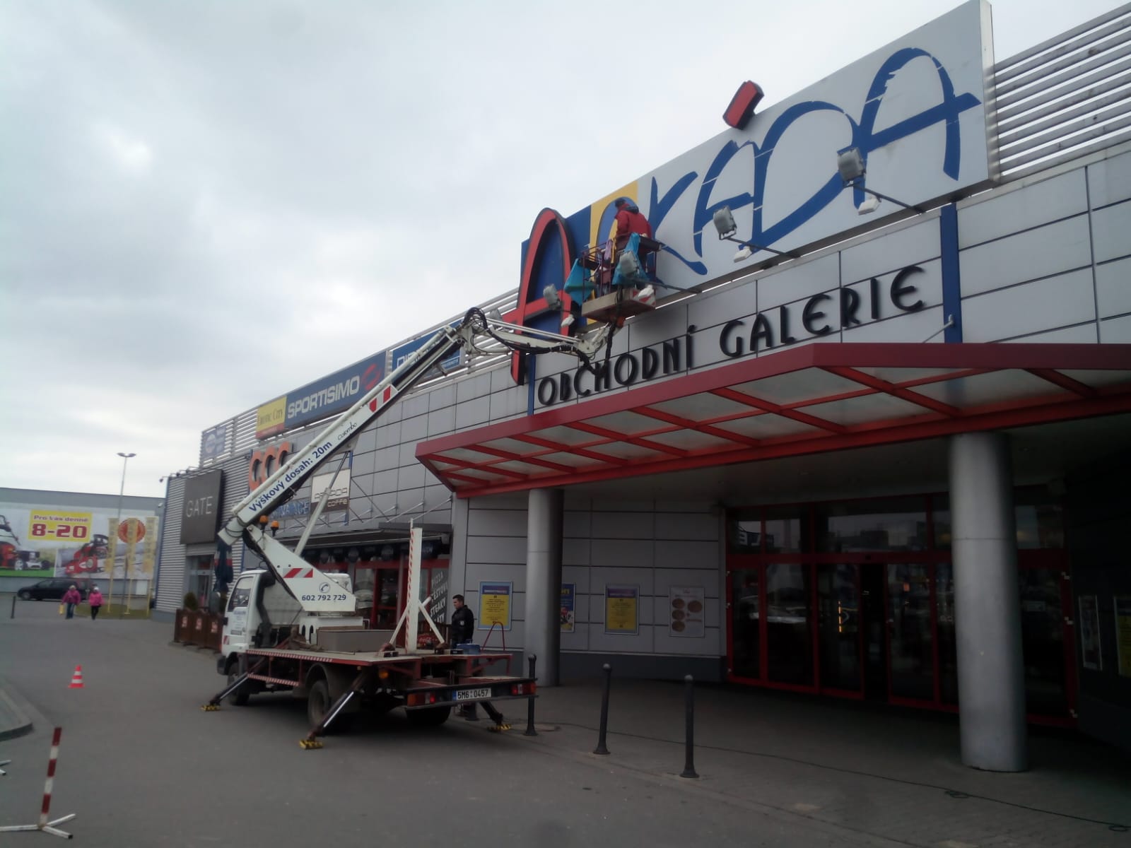 Montáž konstrukcí