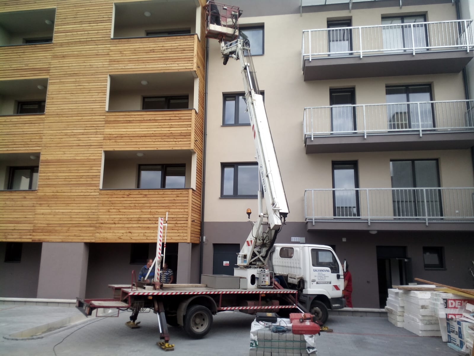 Čištění a montáž rýn a okapů