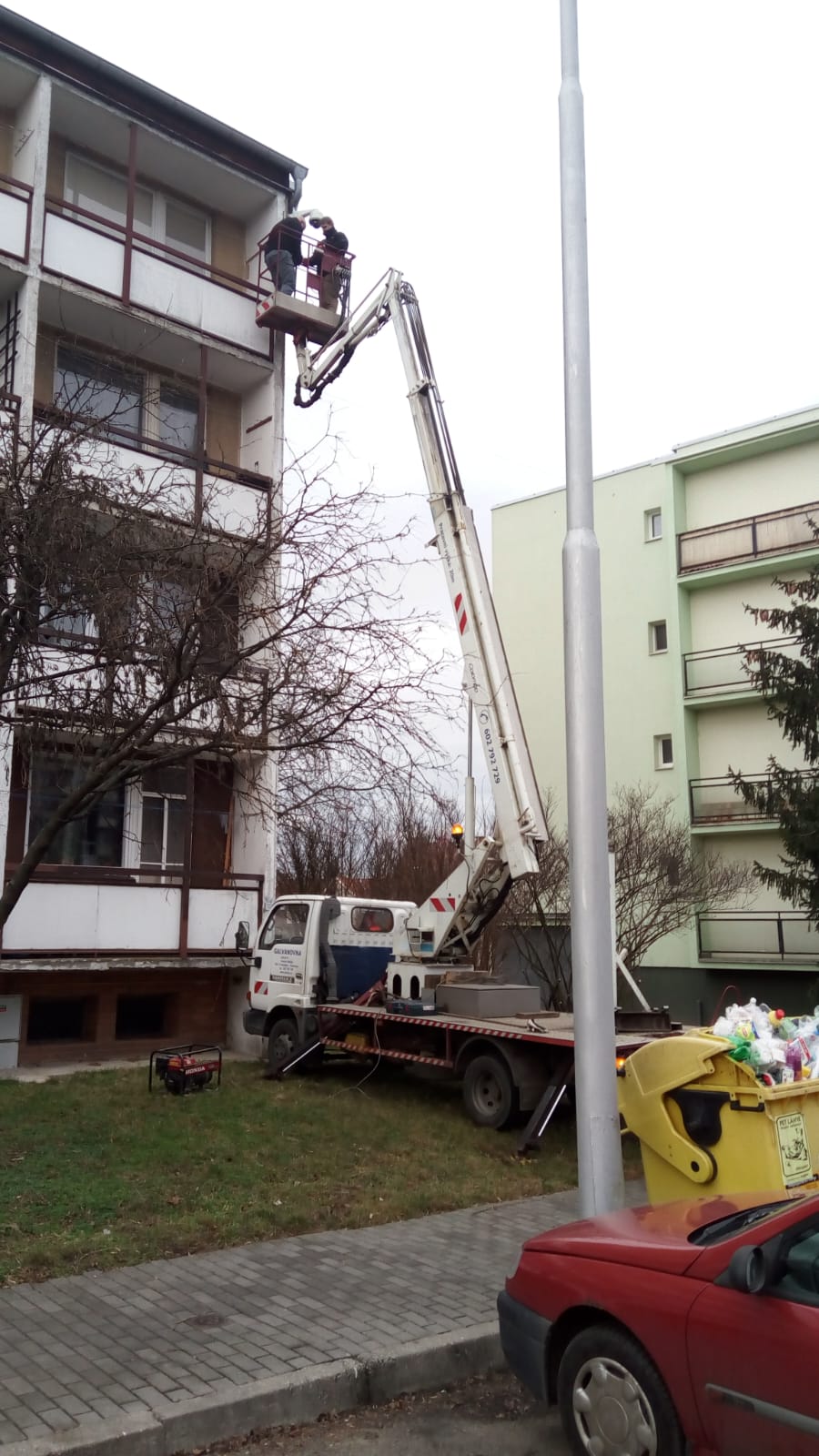 Čištění a montáž rýn a okapů